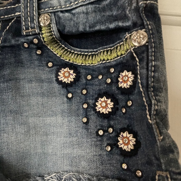 Vintage miss me jean shorts - Picture 2 of 8